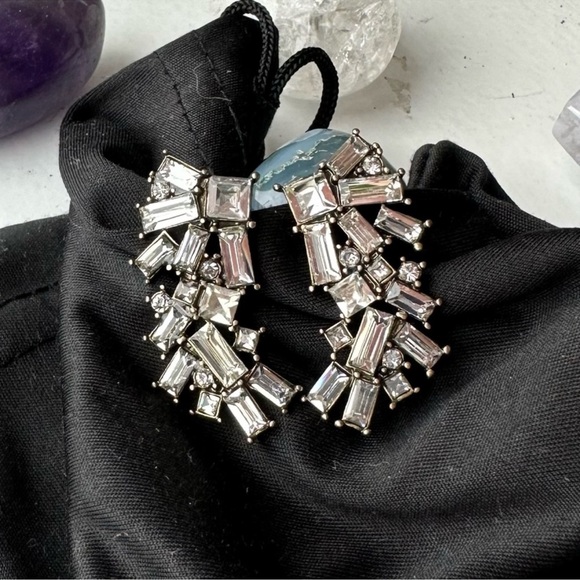 BaubleBar Leaf Statement Earrings - Picture 2 of 9